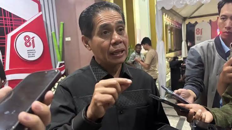 karhutla helmi aruskata