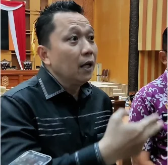 gambar berita aruskata 9